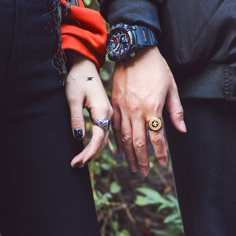 Retro-style titanium steel couple rings