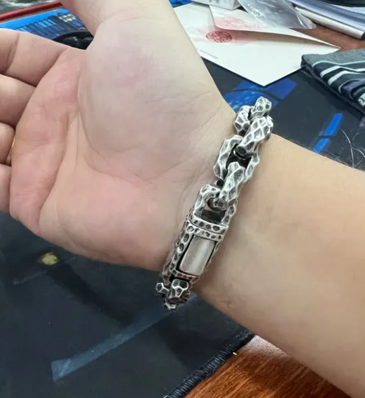 Men's bracelet made of silver-plated titanium steel, 12.5mm thick, Hip Hop style.