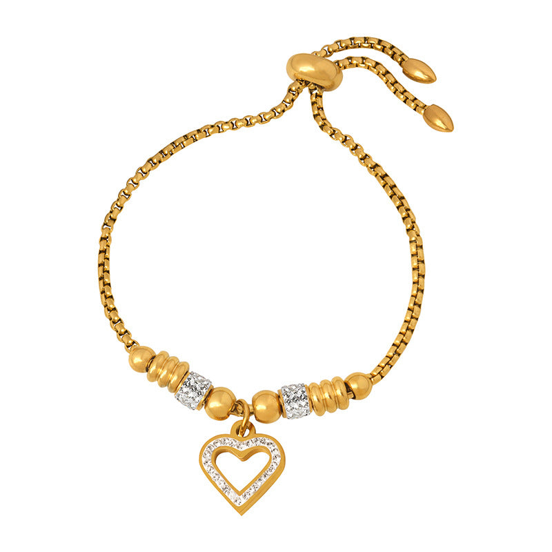 Hollow heart-shaped bracelet