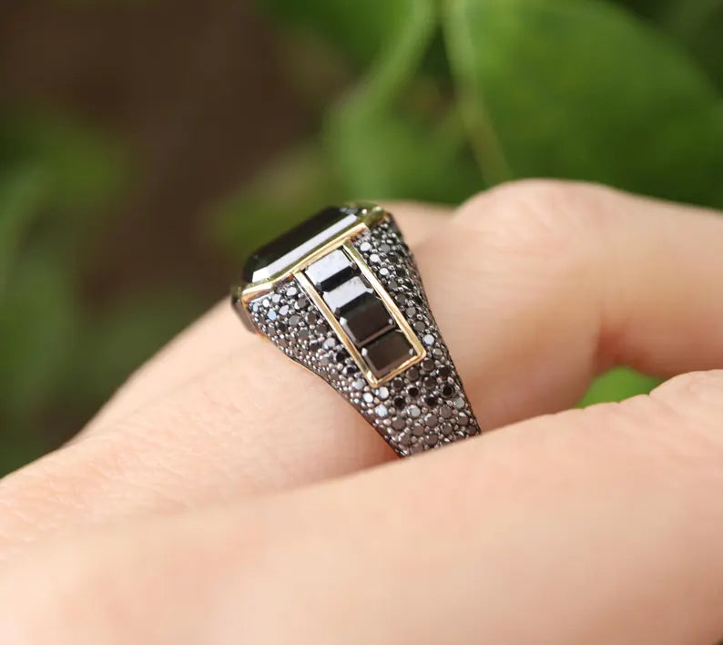 Men's Simple Alloy Inlaid Zircon Ring