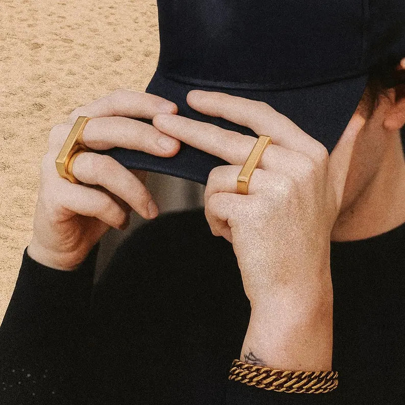 Two-finger Ring Stainless Steel Glasses