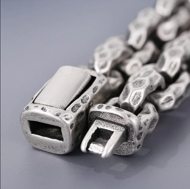 Men's bracelet made of silver-plated titanium steel, 12.5mm thick, Hip Hop style.